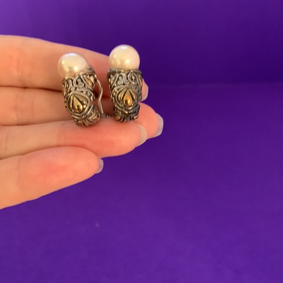 925 Sterling Silver Pearl Earrings Scroll Detail - Picture 10 of 14